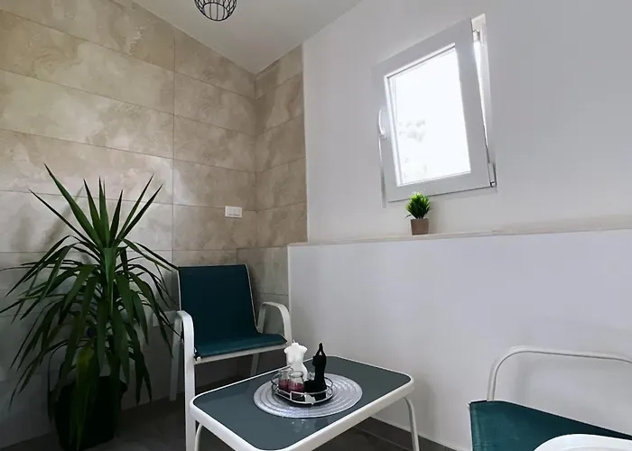 & Tapera- Comfort Double With Terrace And Partial Sea View דוברובניק